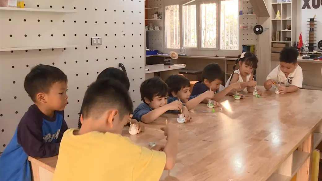 Khơi nguồn yêu thích khoa học sáng tạo cho trẻ | Vì trẻ em | 20/11/2025